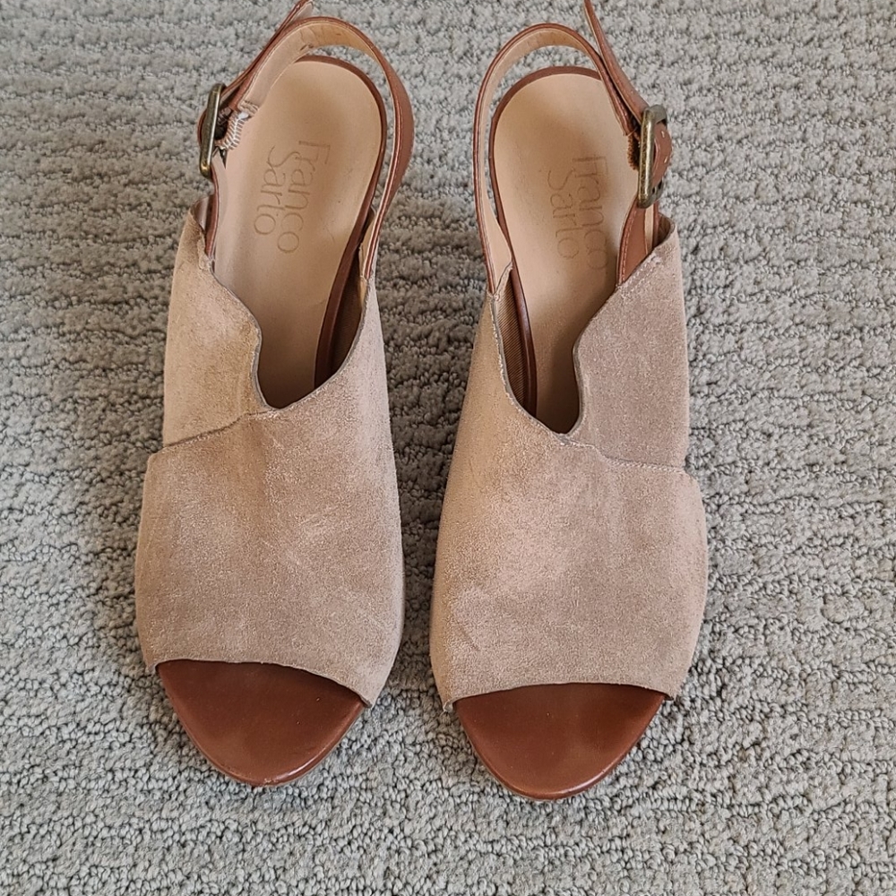 Franco Sarto open toe sandal pump